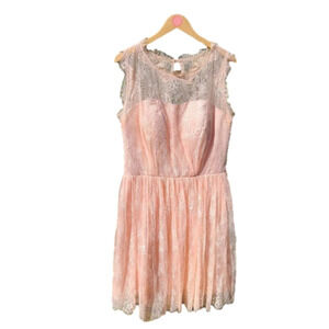 JJ'S house light pink laced tank top dress